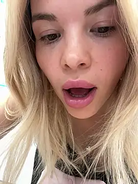 SMELLSEX 网络视讯表演