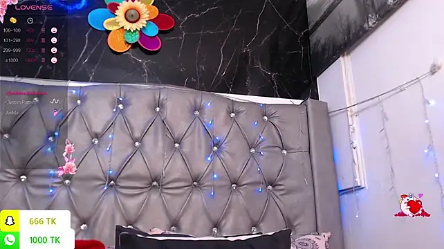 دردشة LAILAGUMMY الجنسية المباشرة