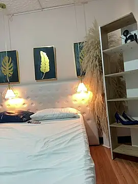 valerie_lya 现场XXX聊天