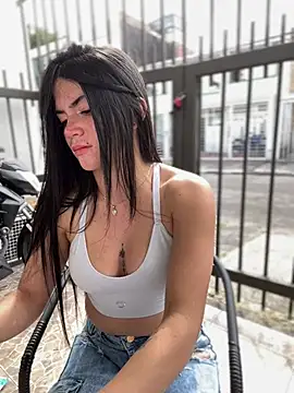 PamelaJonsom_ XXX чат на живо