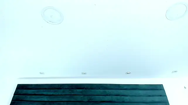 ValeryMontenegro Adlı Modelin Canlı XXX Sohbeti