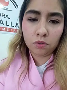 צ'אט XXX בשידור חי של Sofia_Honey1