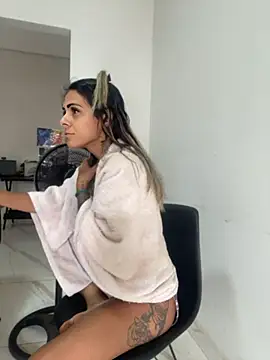 Show de sabrinaneves na webcam