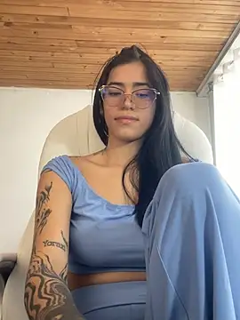 LESLIEBLACK_ Chat XXX in diretta
