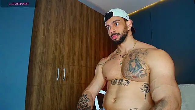 Chatroom XXX en direct de massimo_visconti