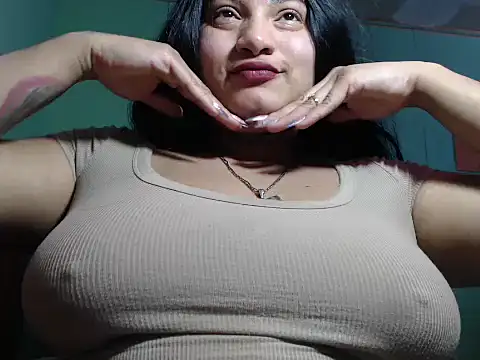 Hilarybunnyy's Live XXX Chat