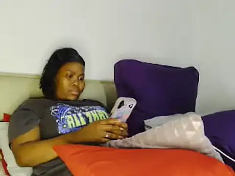 RealQueenOfSouth's Live XXX Chat