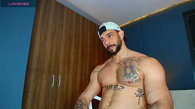 massimo_visconti – Live XXX-chat