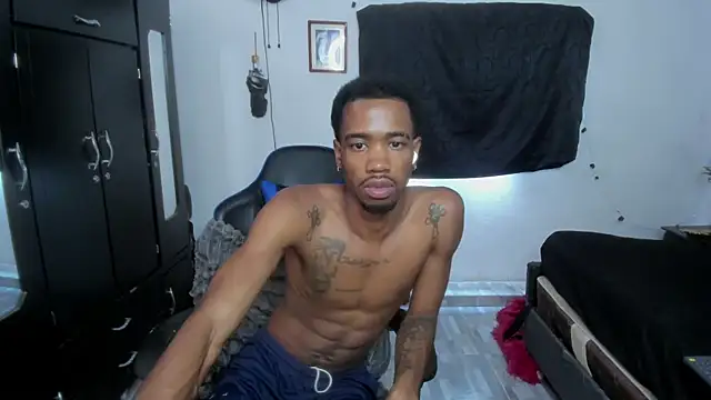 Kofi_exotic_2 Шоу с уебкамера