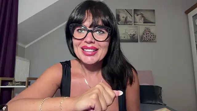 JennyFantasy Adlı Modelin Canlı XXX Sohbeti