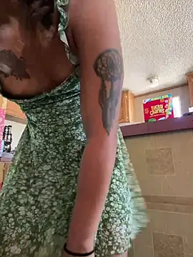 TranSexualJade95 লাইভ XXX চ্যাট