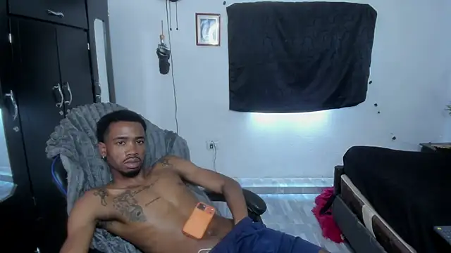 Show Webcam de Kofi_exotic_2