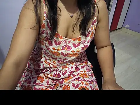 BabyNaina live XXX chat