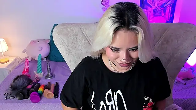 Lucille_69n Webbikameraesitys