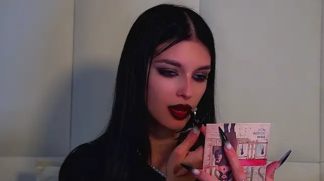 Chat +18 de BeverlyMost ao vivo