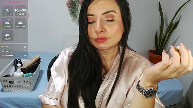 Karlinlive's Live XXX Chat