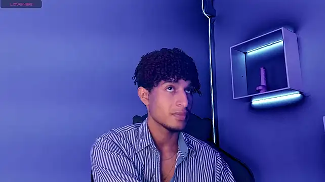Alex_Bloom's Webcam Show