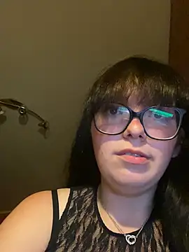 Show modela sefova222 na web-kameri
