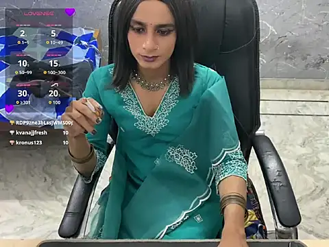 عرض كام LuvLayla