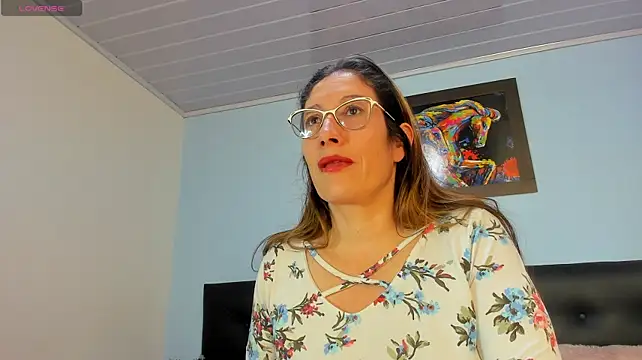 kaylaMinov_ Live XXX-chat