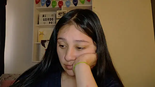 Chat XXX en directo de KOREN_JALAA