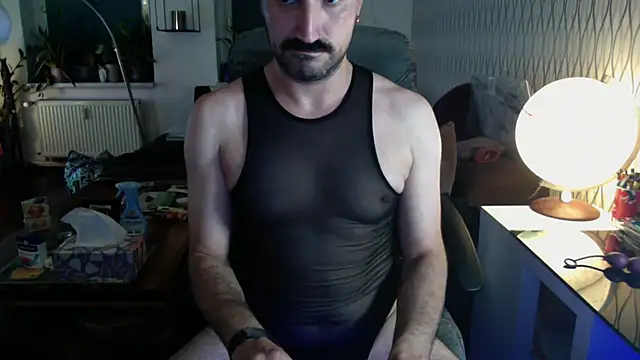 Вебкам-шоу tomz0819