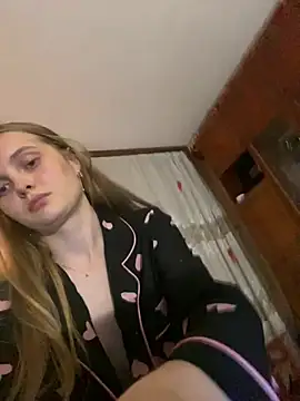 LunaVeyn Live XXX chat