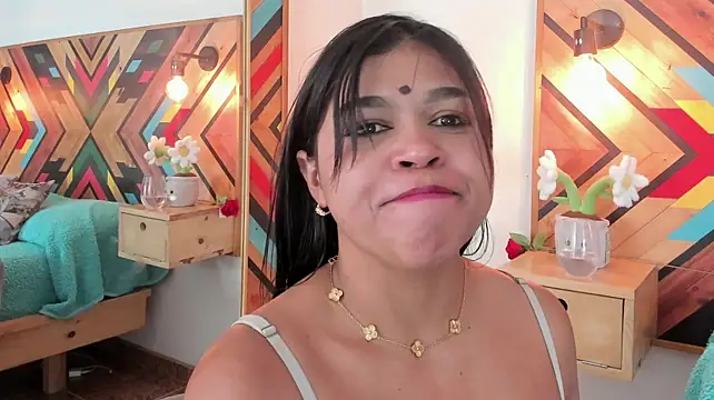 Chat XXX en directo de NaiirobiSwan