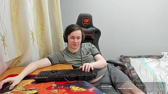iliaskrislove Chat XXX live
