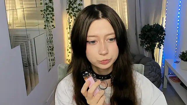 MiyuuNami 网络视讯表演
