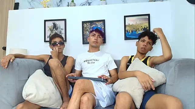 Show webcam de AVENGER_BOYS2026
