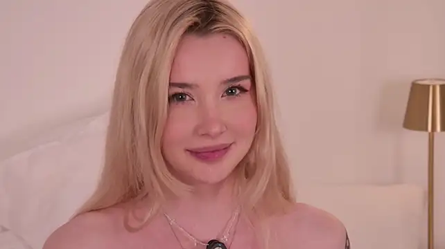 Nesolla's Live XXX Chat