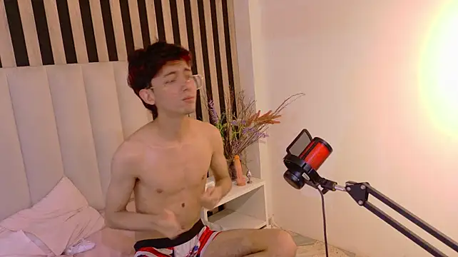 Twink_Sebas7 webkamerás műsora