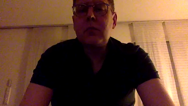 Show modela TimmiKoeln1 na web-kameri