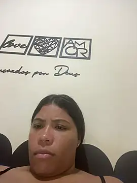 Show de webcam de ZahraAmira_