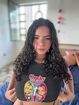 Simone_Miller 现场XXX聊天