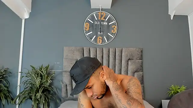 Czat XXX na żywo – Robin_Rief