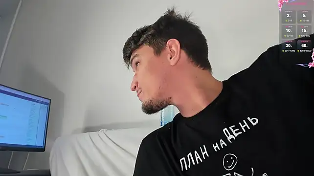 Claries live XXX chat