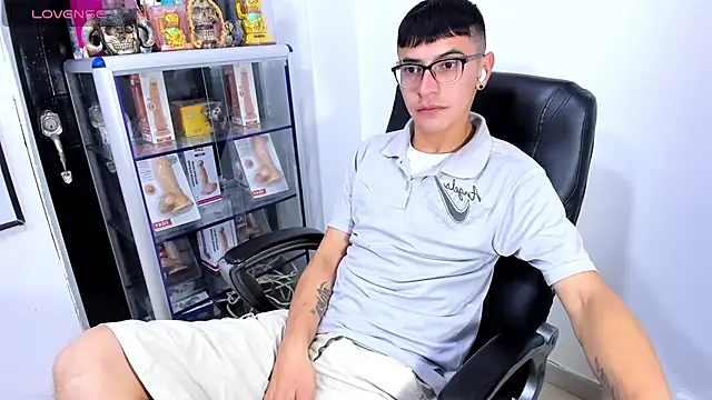 Alexx_bigcockk – Naživo XXX chat