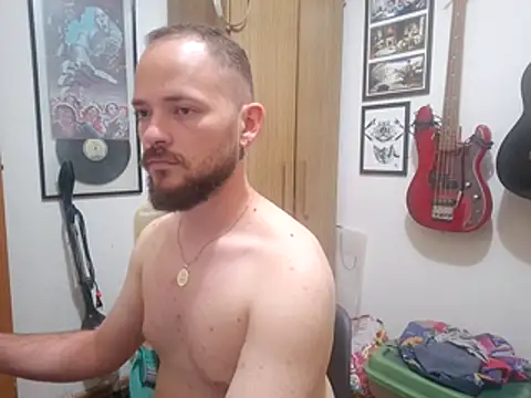 comedordecasada30's Live XXX Chat