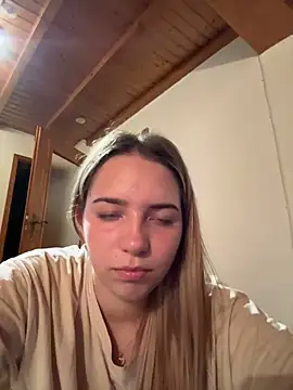 Naomi-Klein Live XXX-Chat
