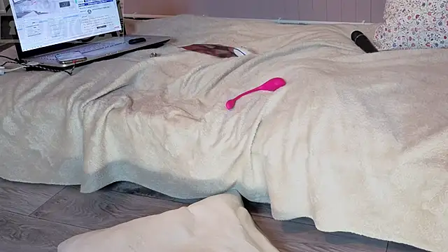 sexyshowow's Live XXX Chat