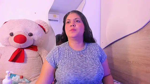 دردشة ORIANNA_21 الجنسية المباشرة