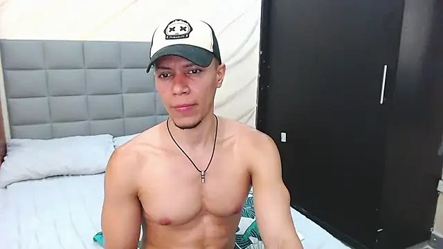 mike_rolly_hot's Live XXX Chat