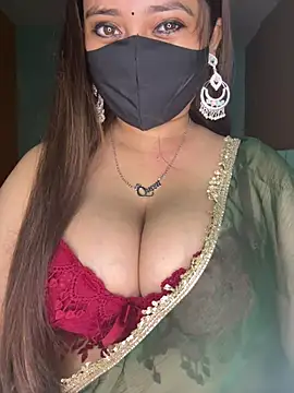 Chat +18 de Curvy_Angle ao vivo