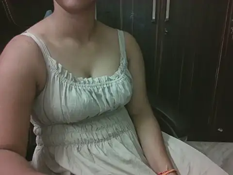 Chatroom XXX en direct de Adaa7
