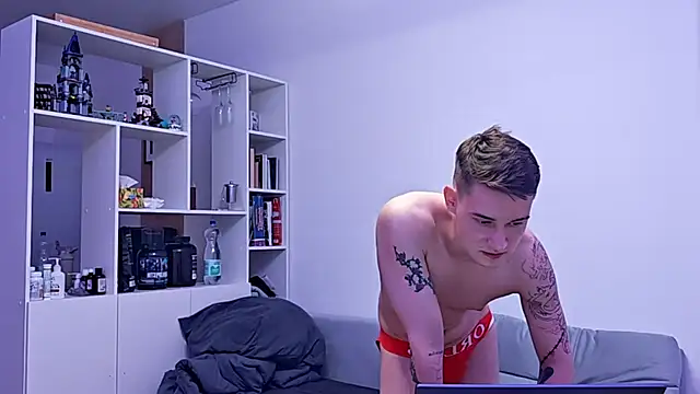 Chat XXX ao vivo de James_ice_