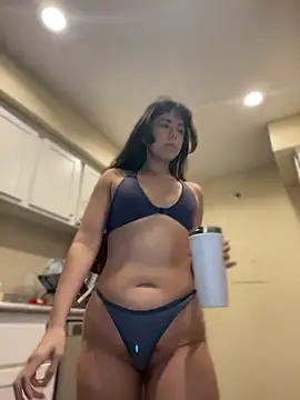 Evie-Luna Show in webcam