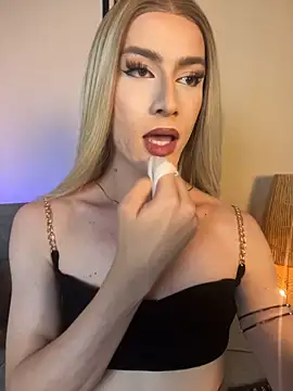 Chat +18 de Alana_Stone ao vivo
