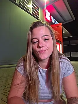 Luna_Lynn Show Webcam